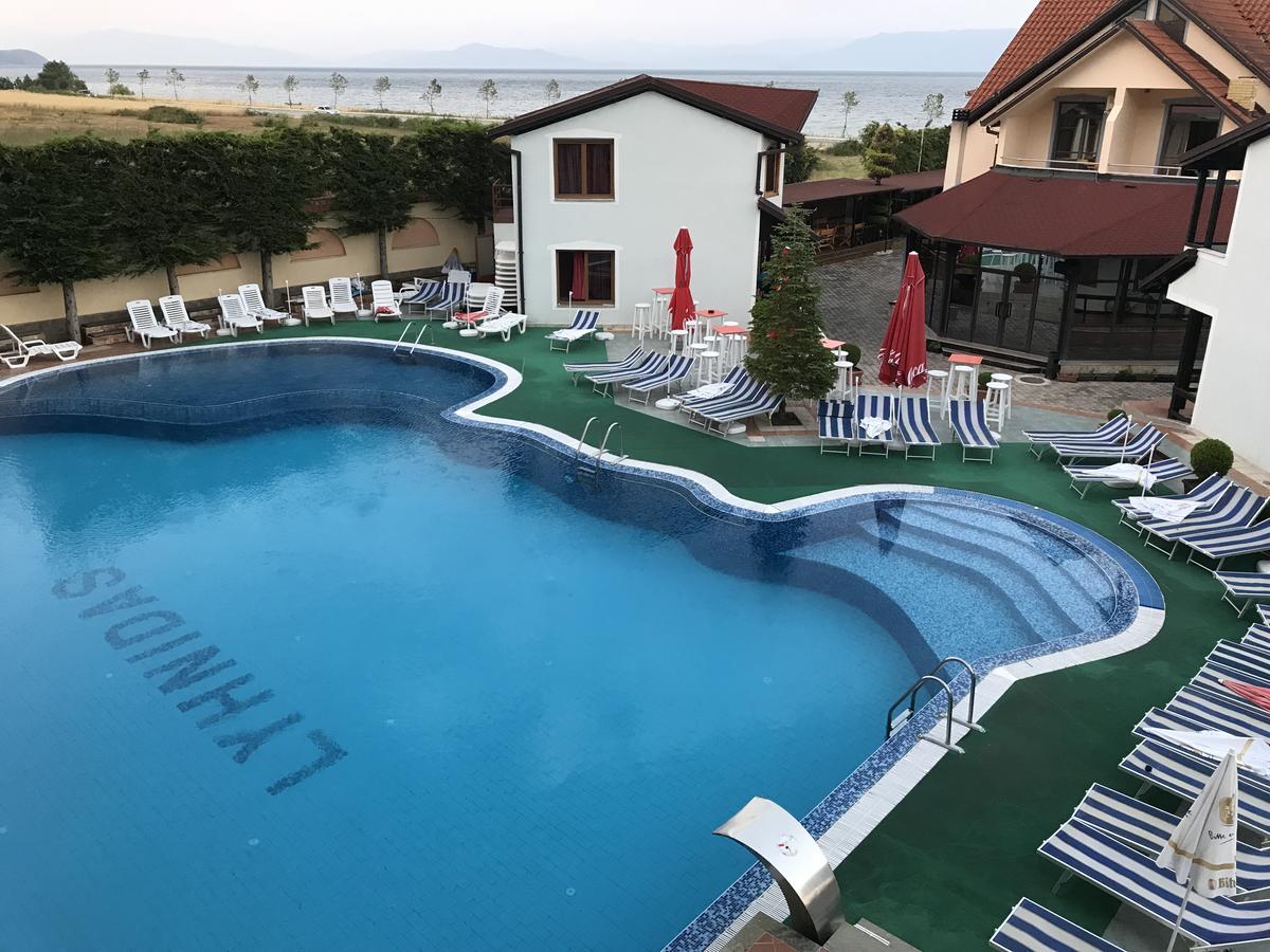 Udenisht Hotel Lyhnidas מראה חיצוני תמונה